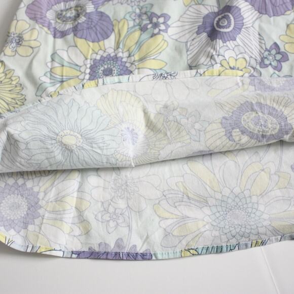 Women's Skirt Size Medium Knee Length Blue Floral - Picture 6 of 8